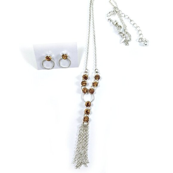 Avon SAQ Sparkling Y Necklace Giftset - Picture 3 of 11